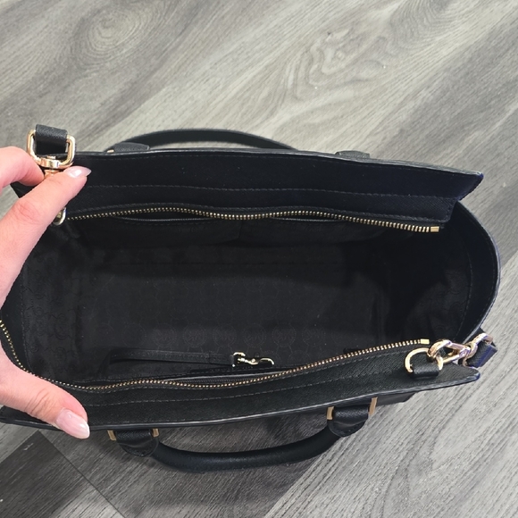 Michael Kors Selma Black Saffiano Leather Satchel Gold Hardware - Picture 10 of 11